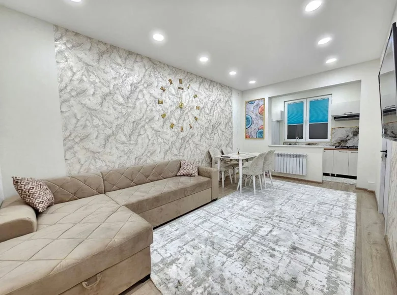 Квартира 2 комнаты 50 м² Ташкент, Узбекистан