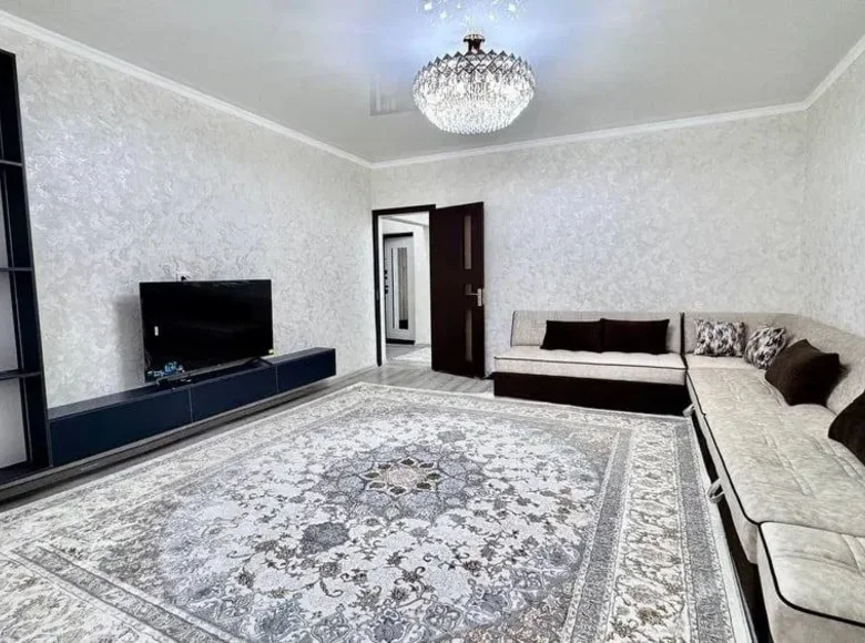 Kvartira 4 xonalar 100 m² Toshkentda