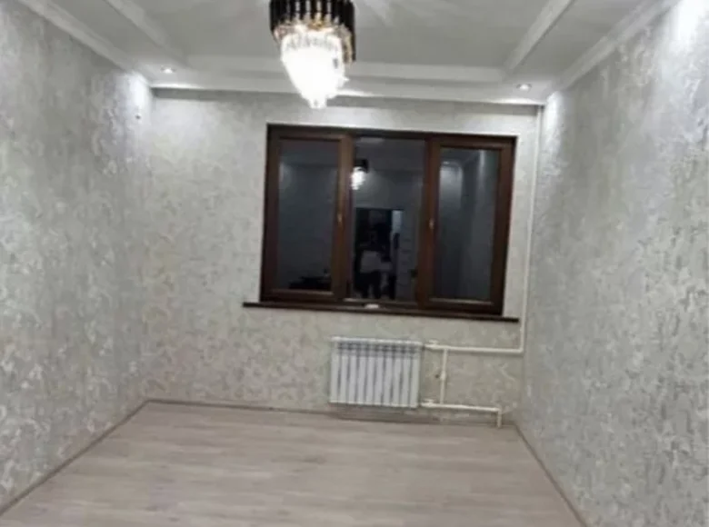 Kvartira 3 xonalar 65 m² Toshkentda