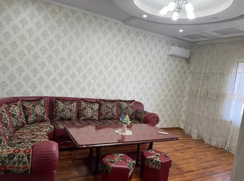 Коттедж 8 комнат 400 м² в Ташкенте, Узбекистан
