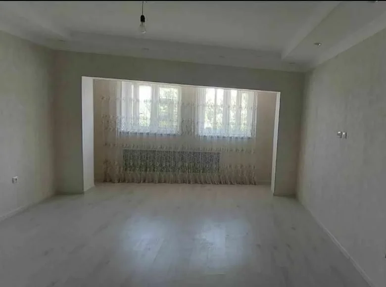 Kvartira 3 xonalar 73 m² Toshkentda