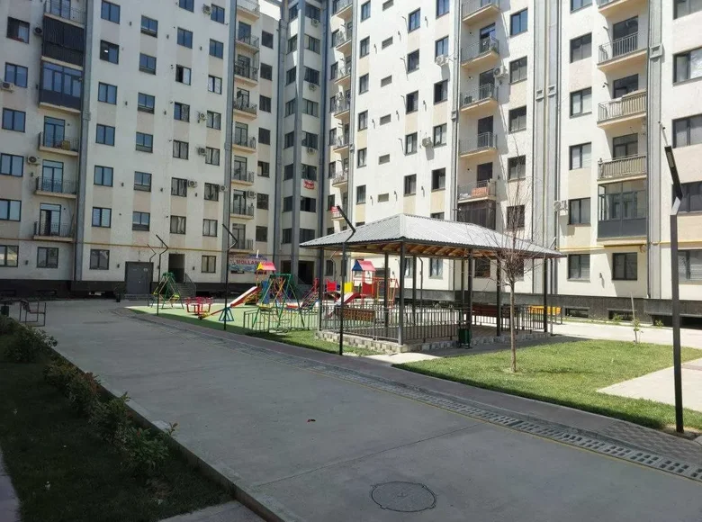 Kvartira 2 xonalar 58 m² in Shaykhontohur Tumani