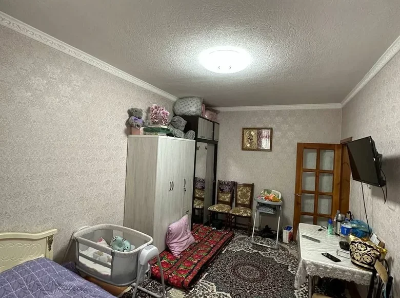 Kvartira 1 xona 33 m² Toshkentda