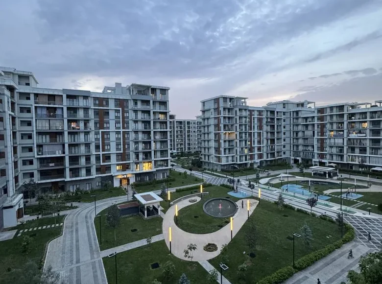 Kvartira 3 xonalar 91 m² Toshkentda