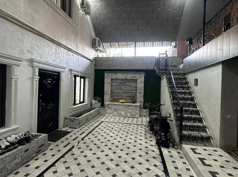 Дом 5 комнат 200 м² Ташкент, Узбекистан