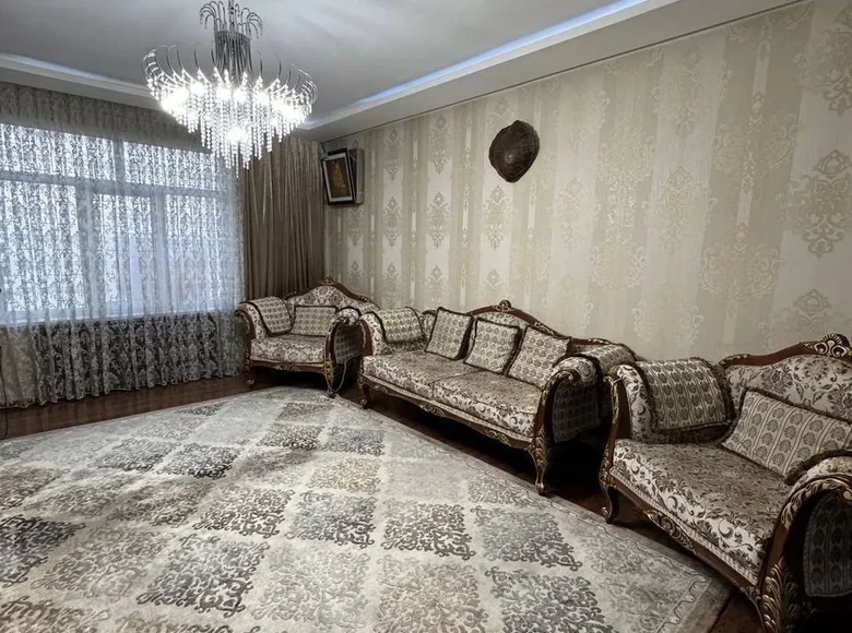 Kvartira 2 xonalar 110 m² Toshkentda