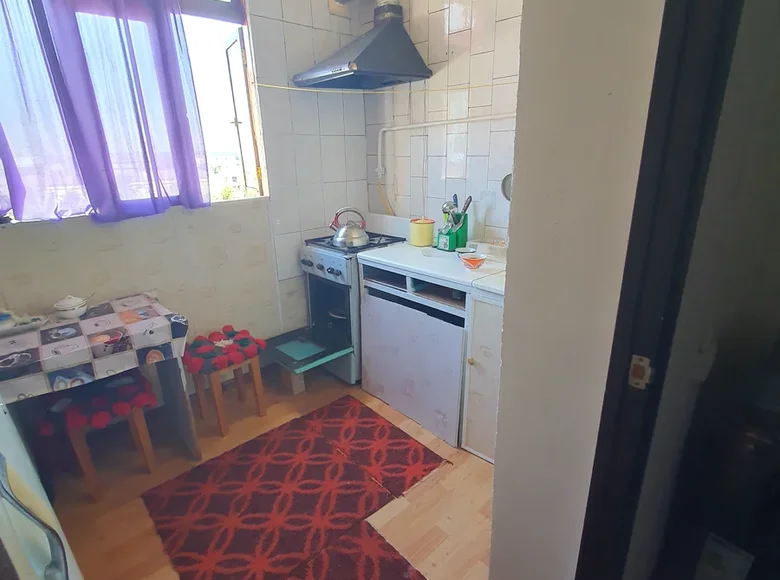 Kvartira 1 xona 38 m² Toshkentda
