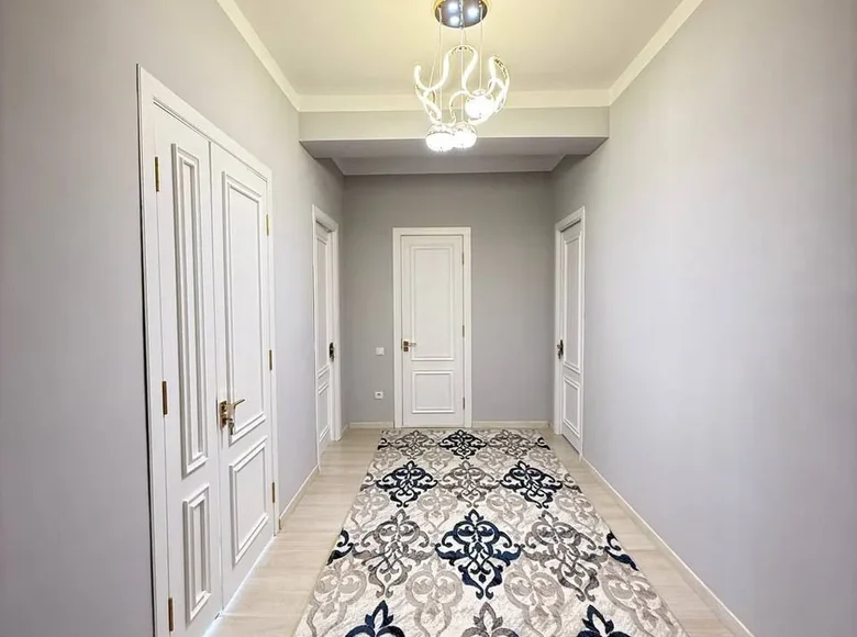 Квартира  в Ташкенте, Узбекистан