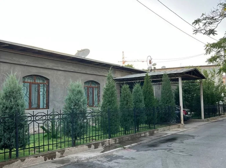 Uy 5 xonalar 157 m² Toshkentda