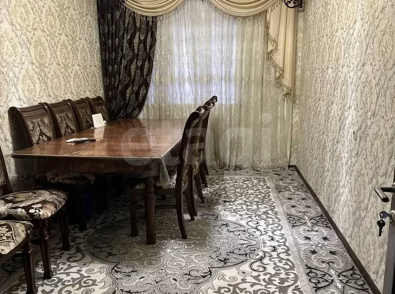 Kvartira 54 m² Toshkentda