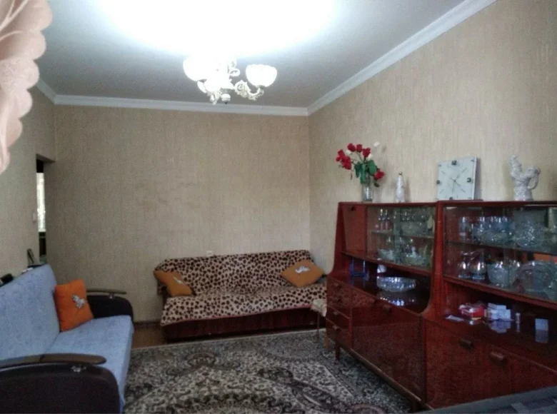 Kvartira 3 xonalar 63 m² Toshkentda