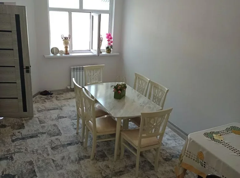 Kottej 2 xonalar 108 m² Khanabadda