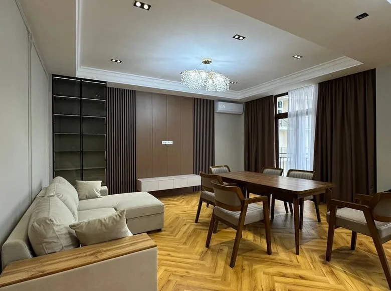Kvartira 3 xonalar 100 m² Toshkentda
