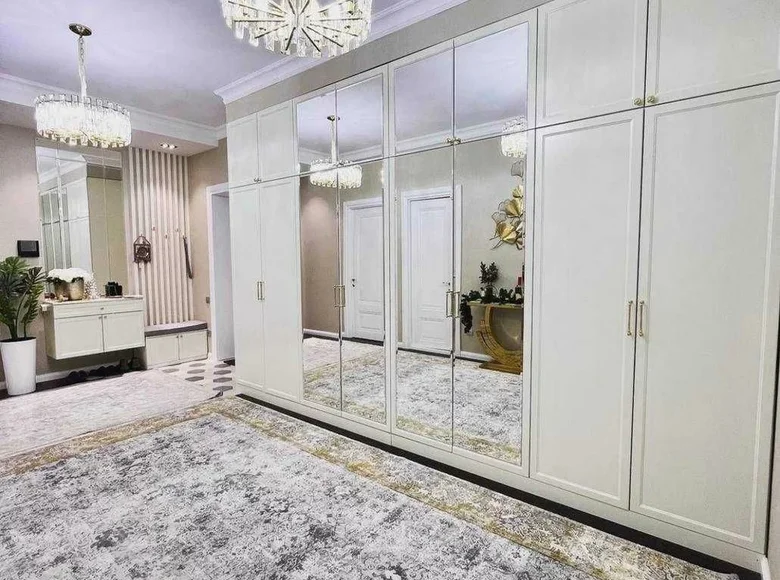 Kvartira 2 xonalar 90 m² Toshkentda, Oʻzbekiston