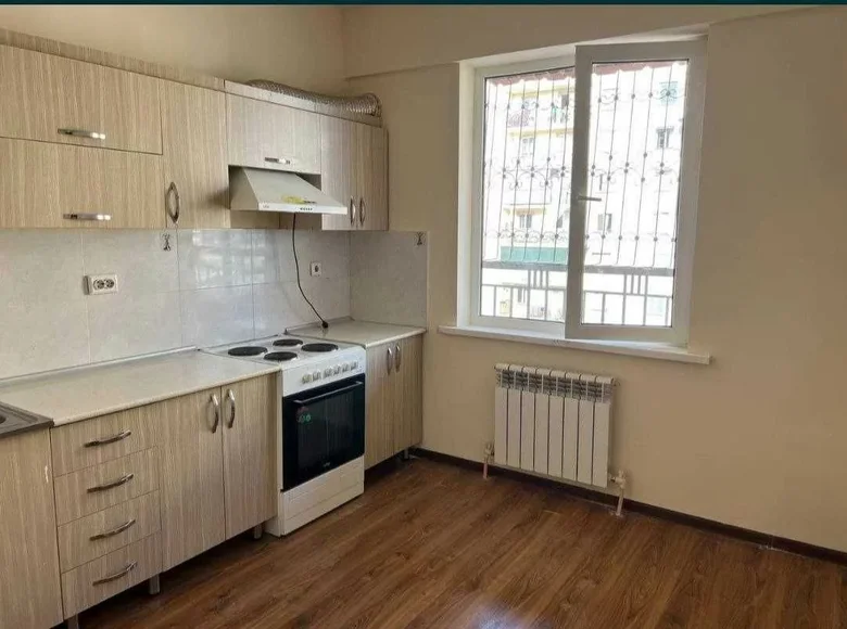 Kvartira 3 xonalar 76 m² Toshkentda