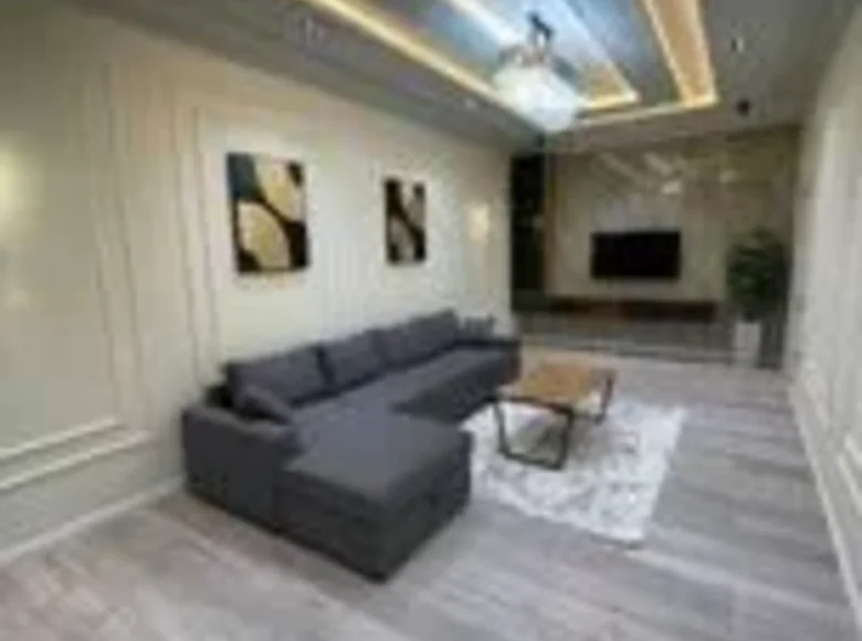 Kvartira 3 xonalar 100 m² Toshkentda, Oʻzbekiston