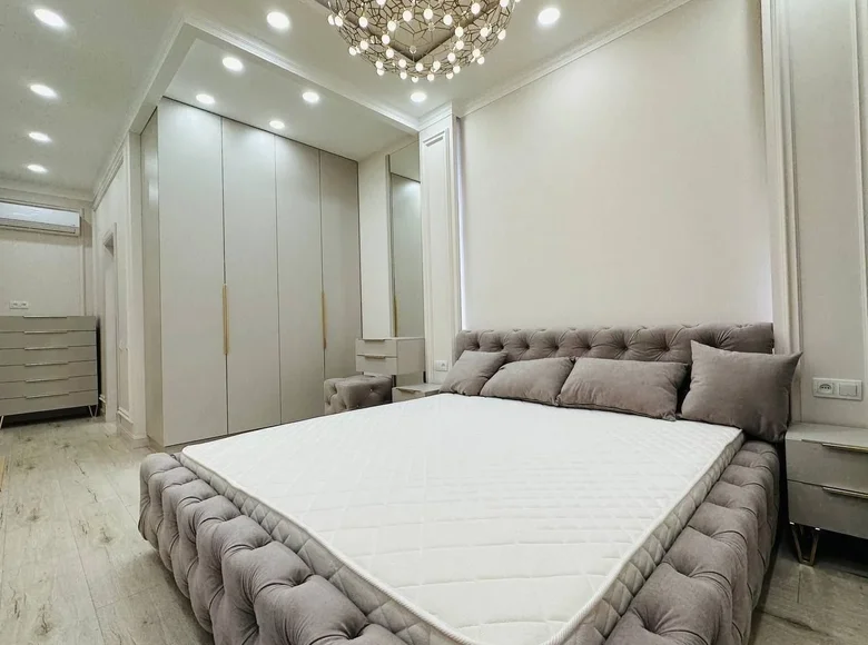 Квартира 2 комнаты 75 м² в Ташкенте, Узбекистан