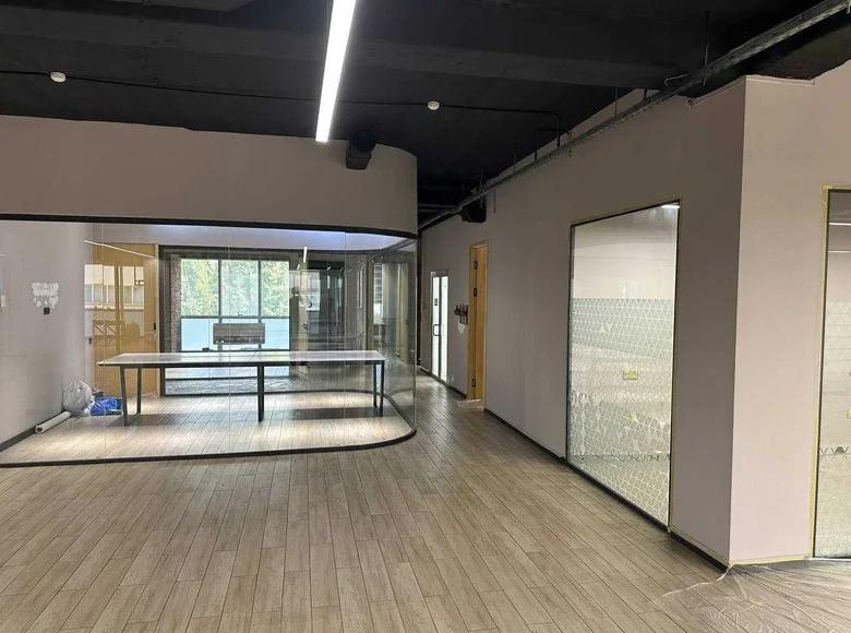 Аренда помещения, общая площадь 1510 м²