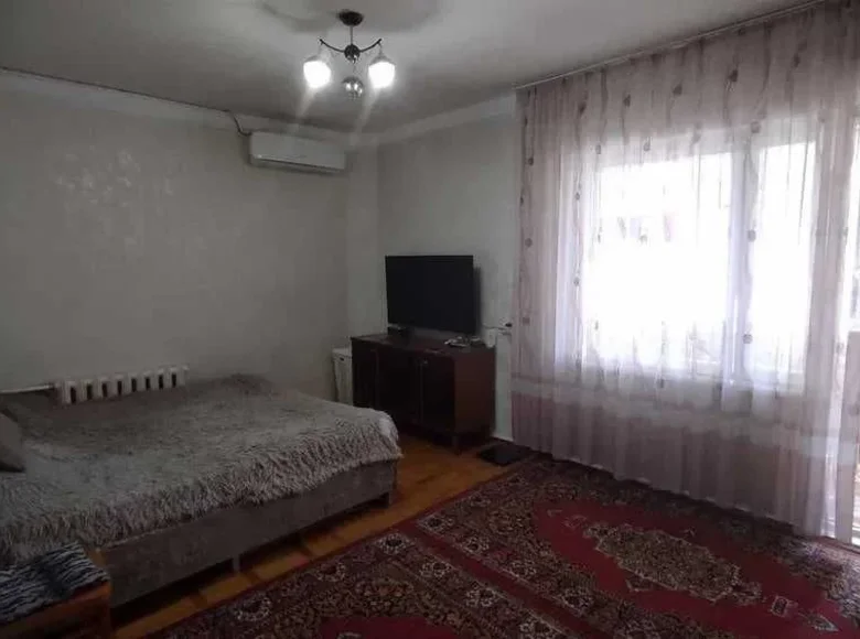 Kvartira 1 xona 45 m² in Shaykhontohur Tumani