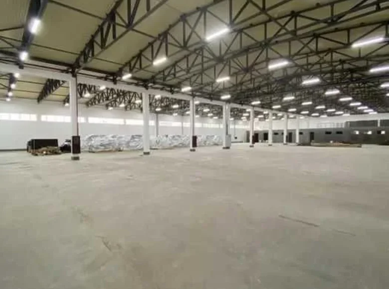 Коммерческое помещение 3 500 м² в Ташкенте, Узбекистан