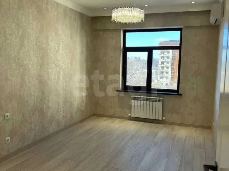 Kvartira 56 m² Toshkentda