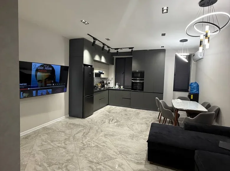Kvartira 3 xonalar 74 m² Toshkentda