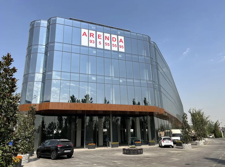 Tijorat 24 000 m² Toshkentda, Oʻzbekiston