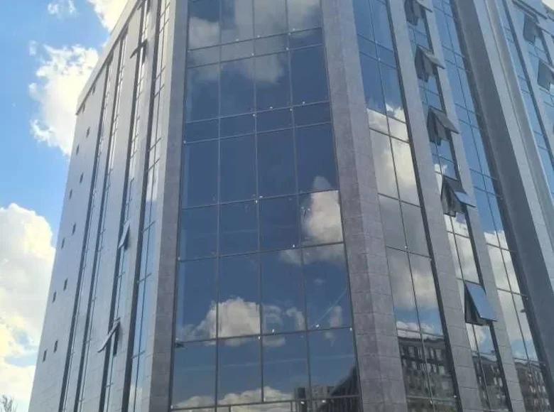 Tijorat 11 500 m² Toshkentda, Oʻzbekiston