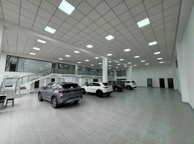 Коммерческое помещение 1 200 м² в Ташкенте, Узбекистан