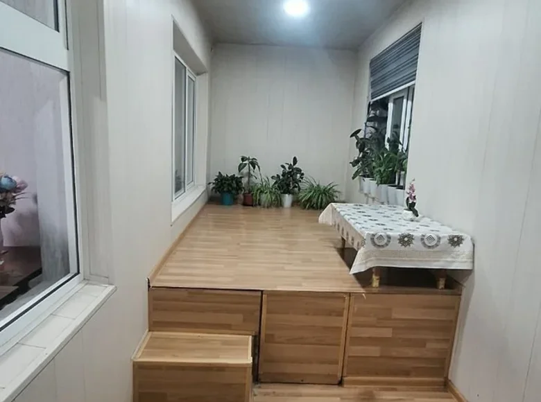 Kvartira 3 xonalar 91 m² Toshkentda