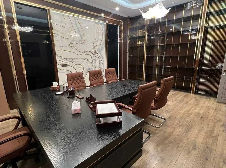 Квартира 4 комнаты 185 м² в Ташкенте, Узбекистан