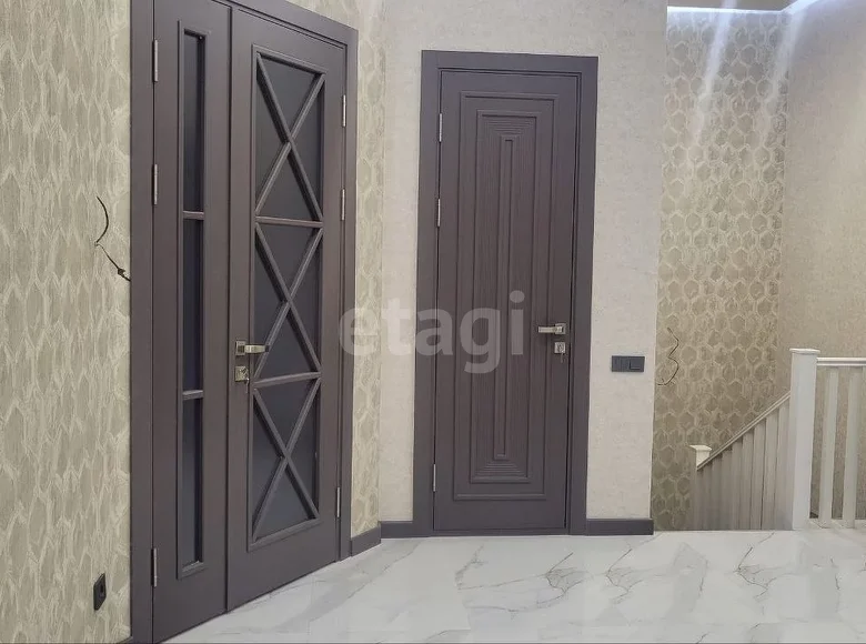 Kvartira 200 m² Toshkentda