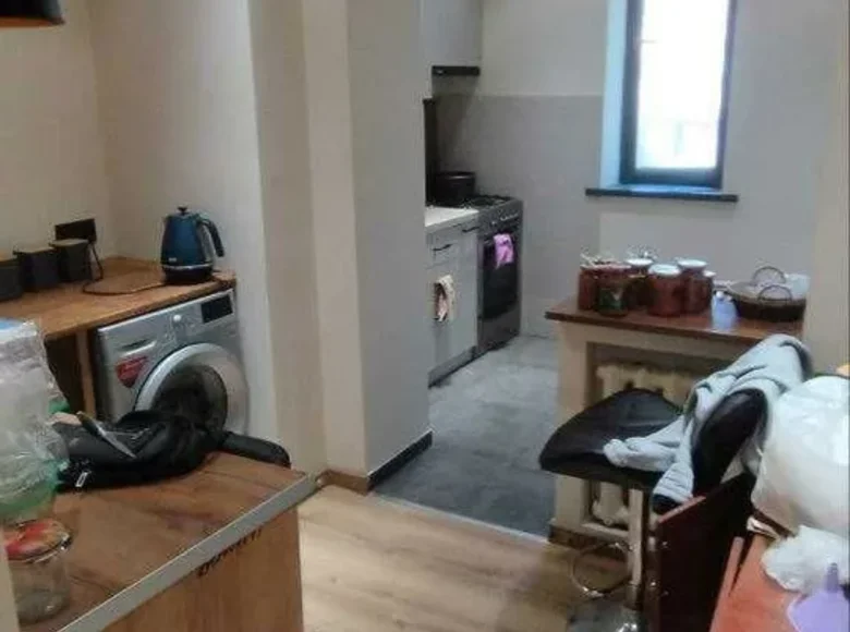 Kvartira 4 xonalar 95 m² Khanabadda