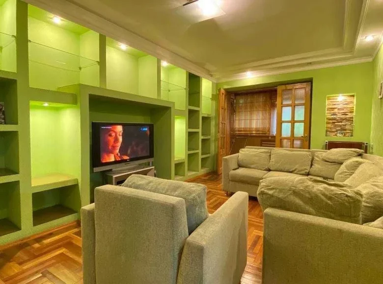 Квартира 3 комнаты 90 м² в Ташкенте, Узбекистан