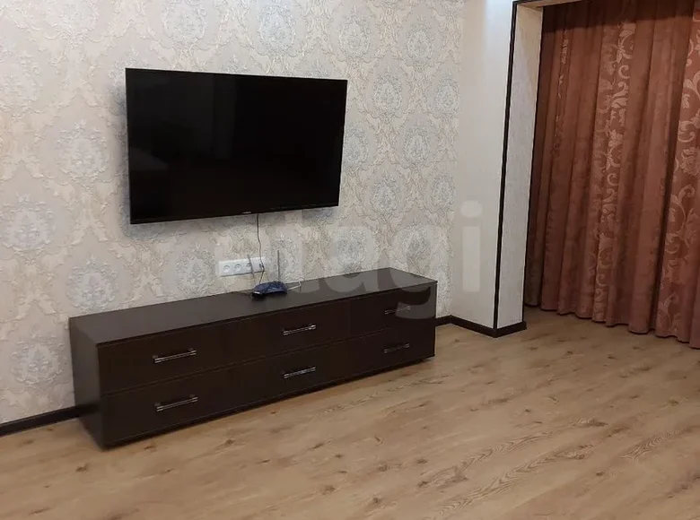 Kvartira 60 m² Toshkentda