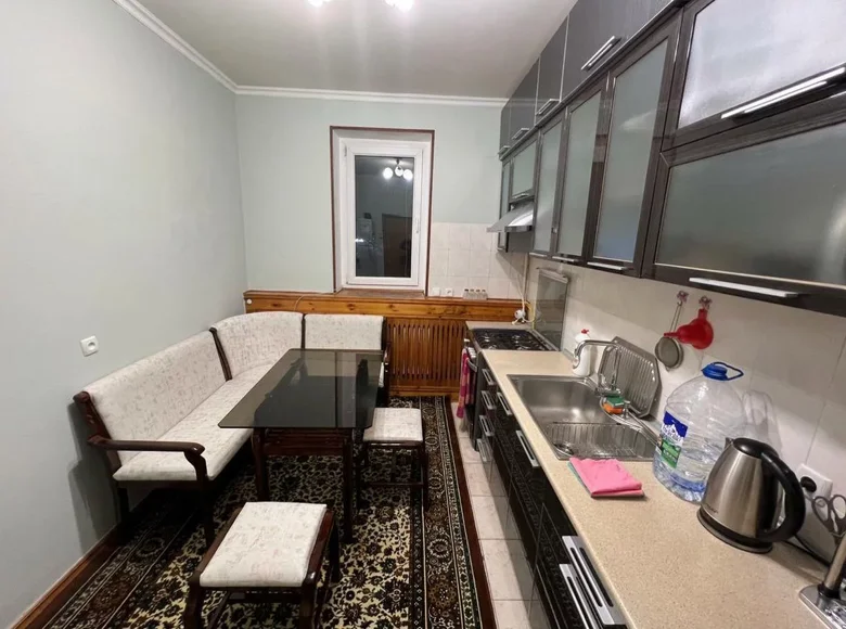 Kvartira 3 xonalar 107 m² Toshkentda