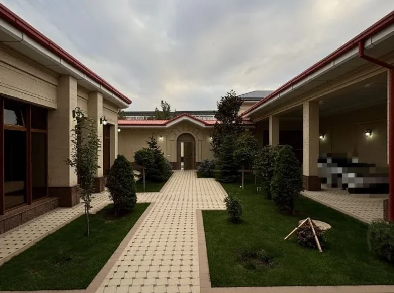 Дом 8 комнат 750 м² Ташкент, Узбекистан