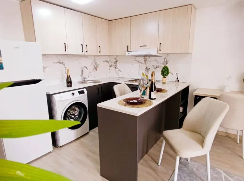 Квартира 2 комнаты 44 м² Ташкент, Узбекистан