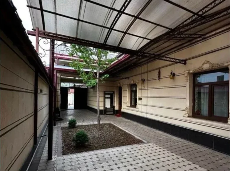 Дом 6 комнат 250 м² Кибрайский район, Узбекистан