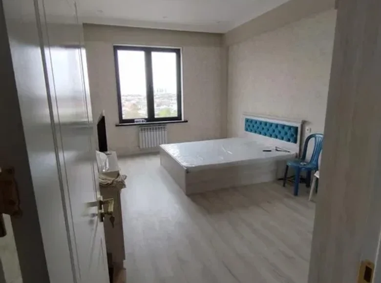 Kvartira 4 xonalar 110 m² in Uchquduq tumani, Oʻzbekiston