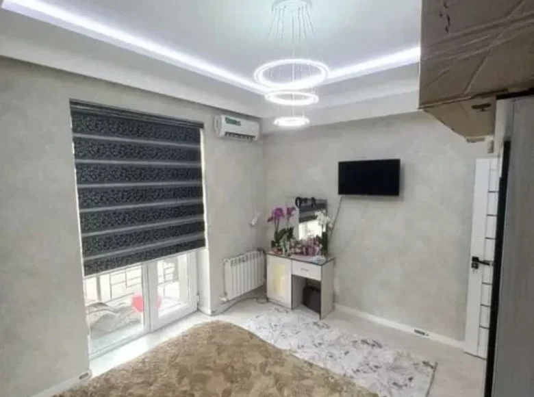 Kvartira 1 xona 38 m² Toshkentda