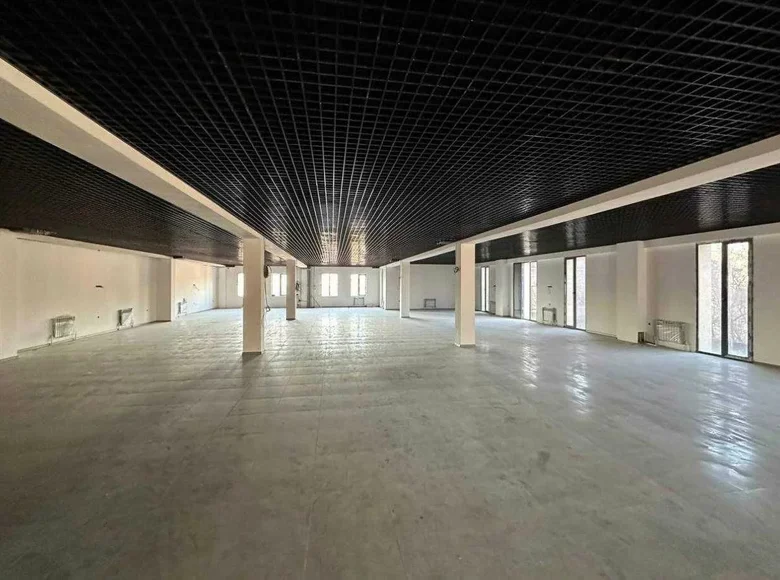 Tijorat 1 424 m² Toshkentda, Oʻzbekiston