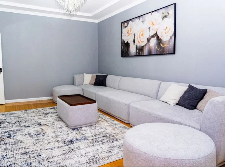 Kvartira 3 xonalar 75 m² Toshkentda