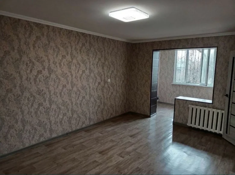 Kvartira 3 xonalar 70 m² Toshkentda