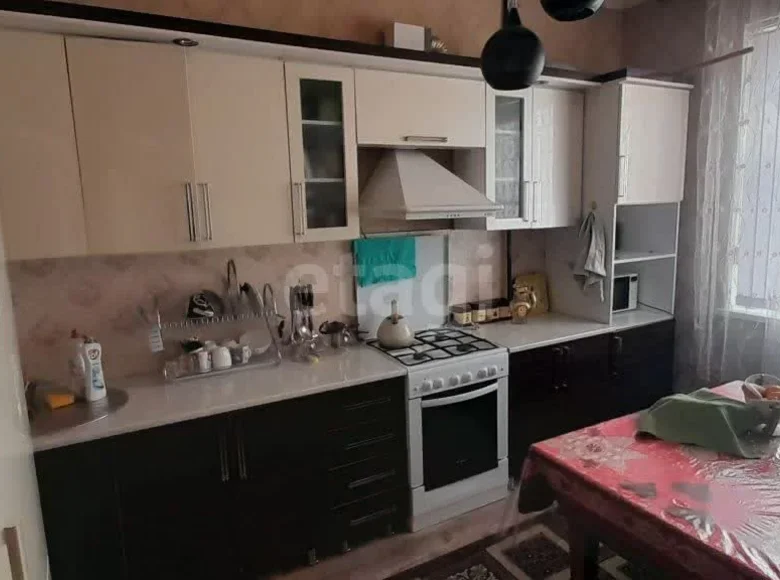 Kvartira 2 xonalar 65 m² Samarqandda