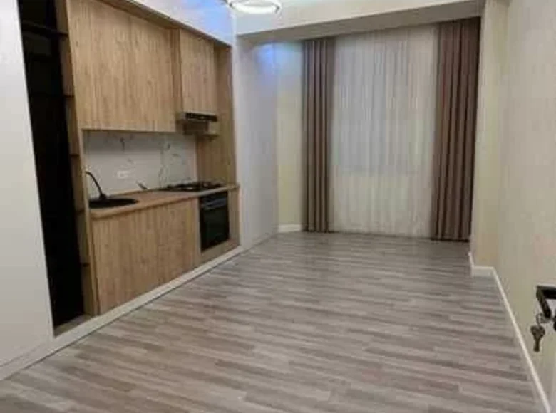 Kvartira 2 xonalar 75 m² Toshkentda