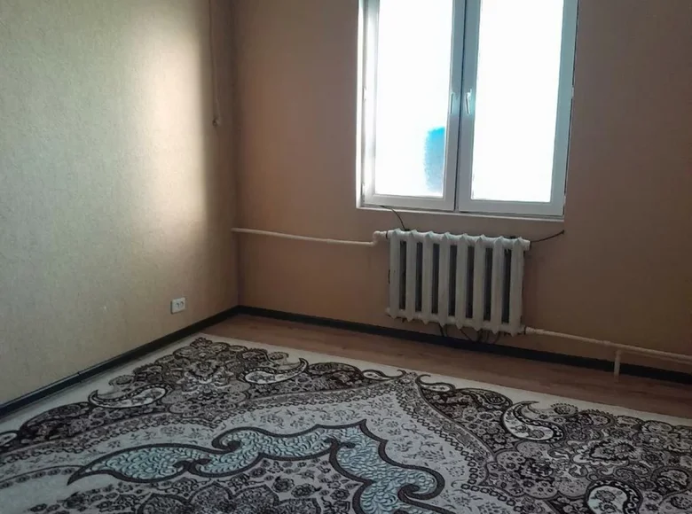 Kvartira 1 xona 38 m² Toshkentda