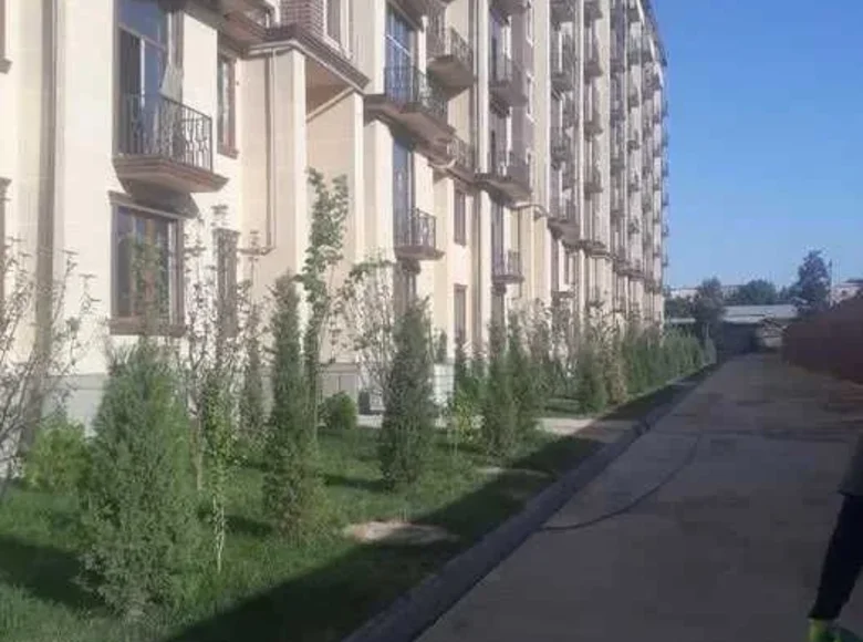 Квартира 2 комнаты 44 м² Ташкент, Узбекистан