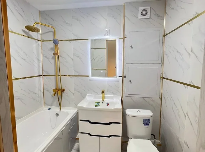 Kvartira 3 xonalar 54 m² Toshkentda