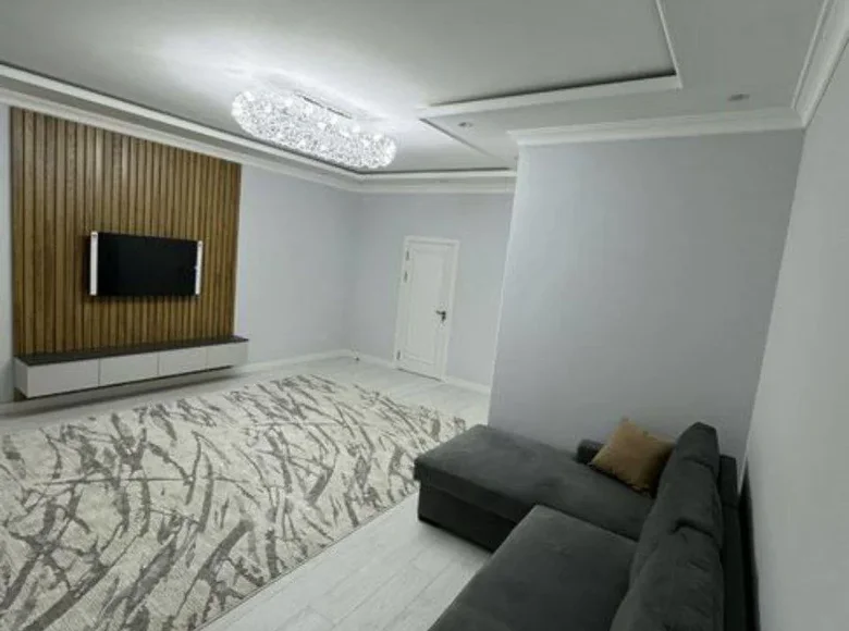 Kvartira 2 xonalar 63 m² in Uchquduq tumani